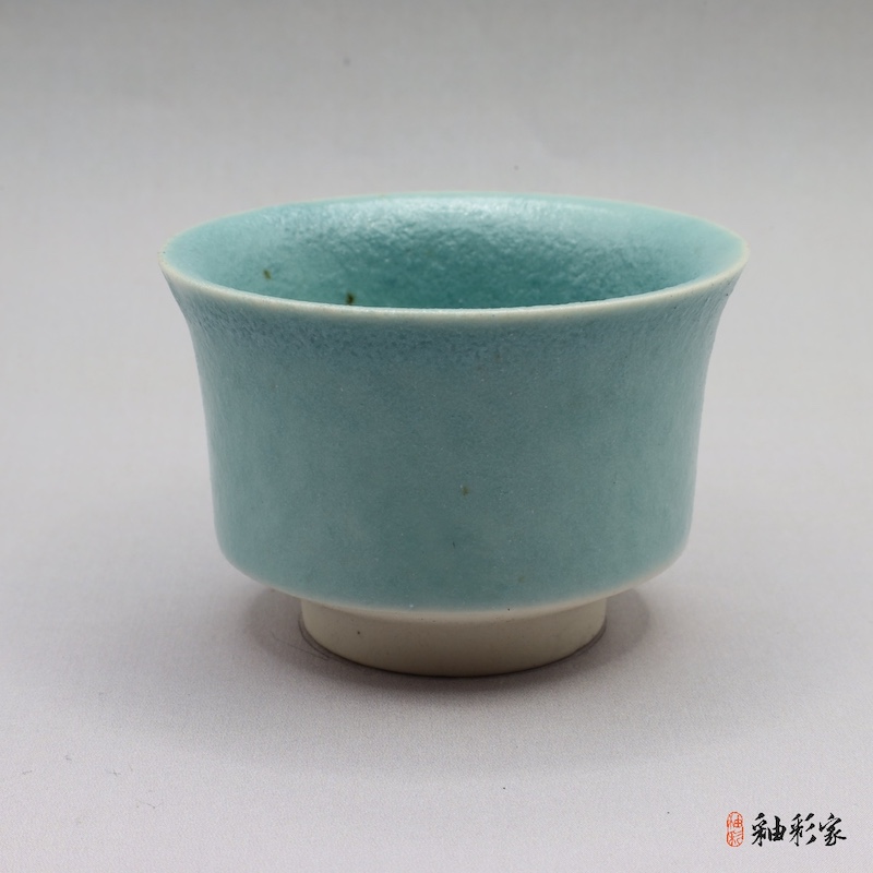 湖上千峰-湖水藍