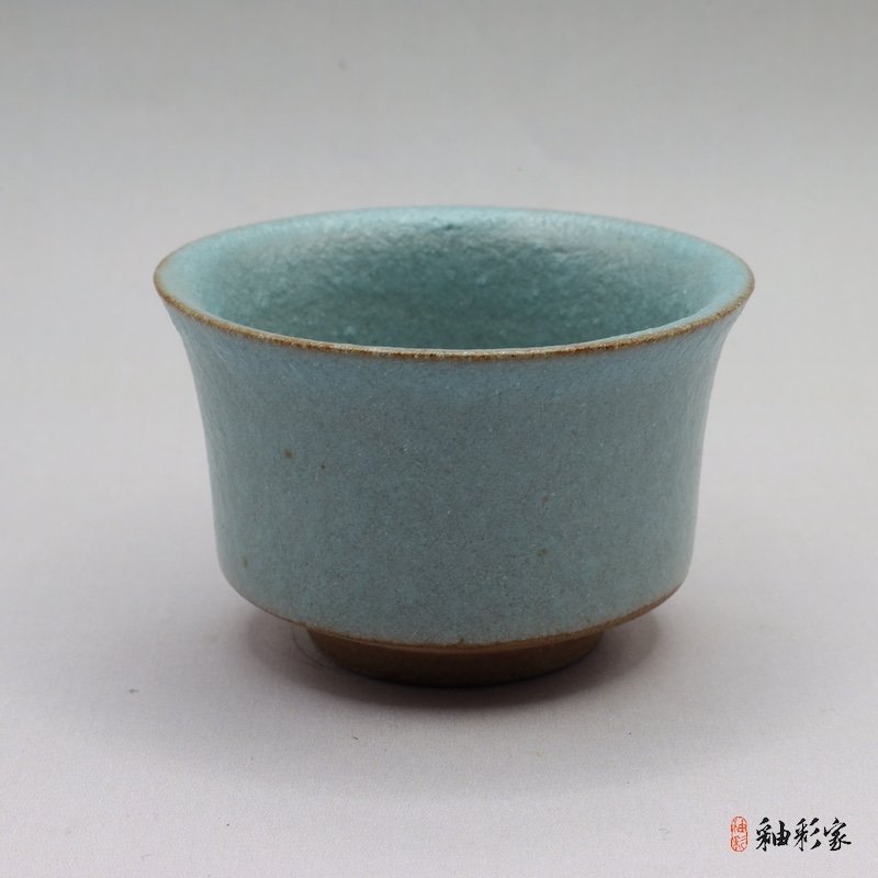 湖上千峰-湖水藍