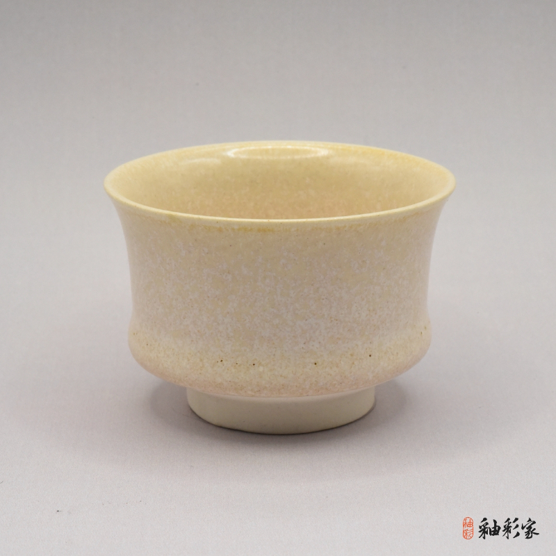 粉白微黄-粉黃白